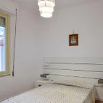 2 Bedroom Cozy In Appartamento *