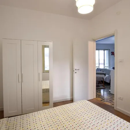 Lägenhet 2 Bedroom Cozy In *