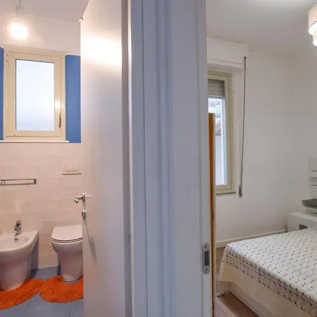 2 Bedroom Cozy In * Stalettì